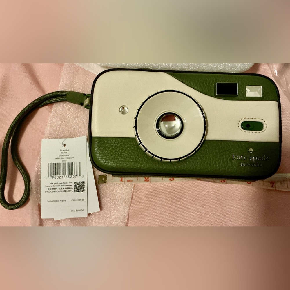 BUNDLE…NWT Kate Spade Picture This Camera wristlet style KL917 w/dustbag